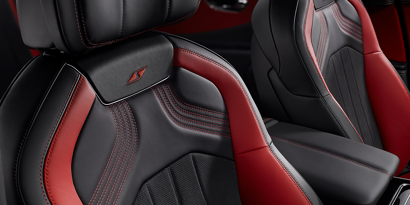 Jack Barclay Bentley Flying Spur S seat in Beluga black and hotspur red hide with S emblem stitching