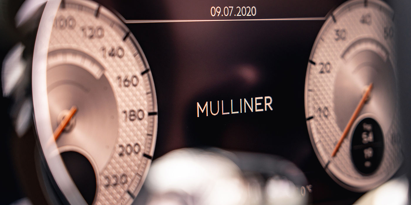 Jack Barclay Bentley Continental GT Mulliner coupe Mulliner dial detail
