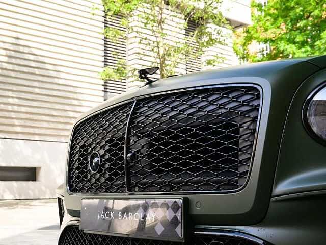 11:Bentley Flying Spur Speed First Edition V8 Hybrid, Saloon, British Racing Green IV Satin, Jack Barclay