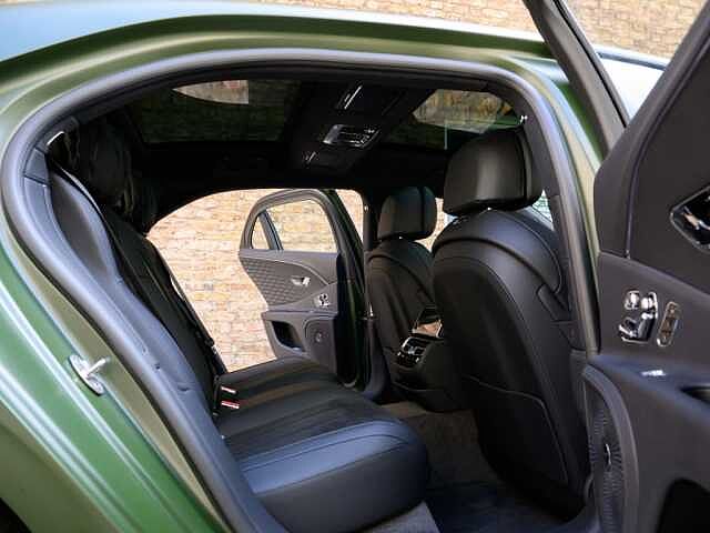 40:Bentley Flying Spur Speed First Edition V8 Hybrid, Saloon, British Racing Green IV Satin, Jack Barclay