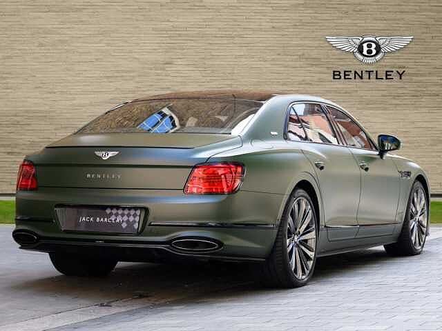2:Bentley Flying Spur Speed First Edition V8 Hybrid, Saloon, British Racing Green IV Satin, Jack Barclay