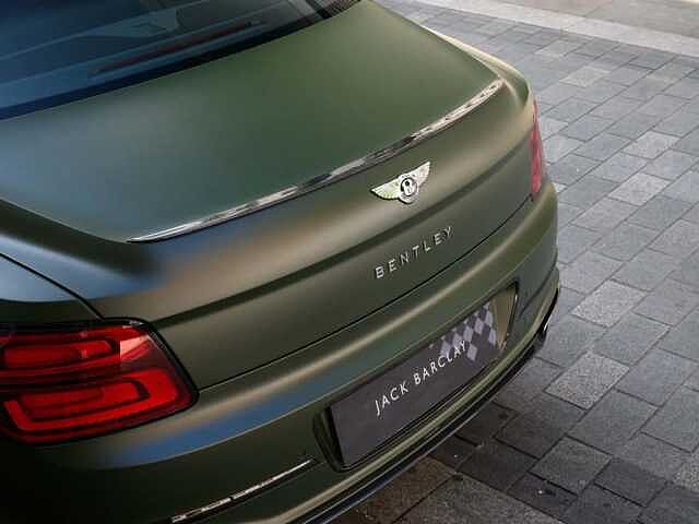 59:Bentley Flying Spur Speed First Edition V8 Hybrid, Saloon, British Racing Green IV Satin, Jack Barclay