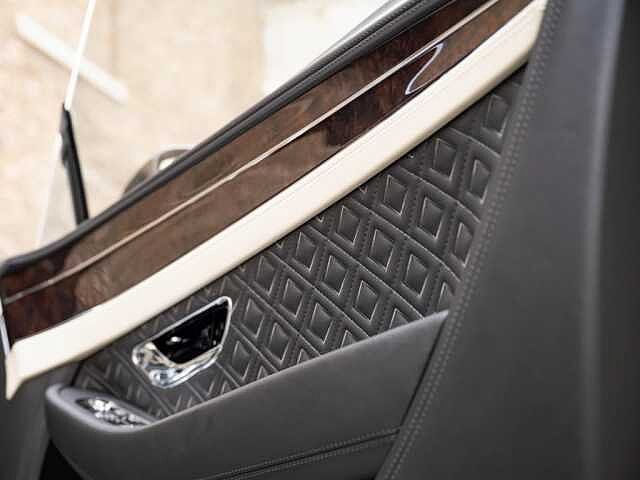 38:Bentley Continental GT W12, Coupe, Anthracite, Jack Barclay